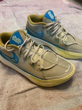 Nike Kyrie Flytrap VI 6